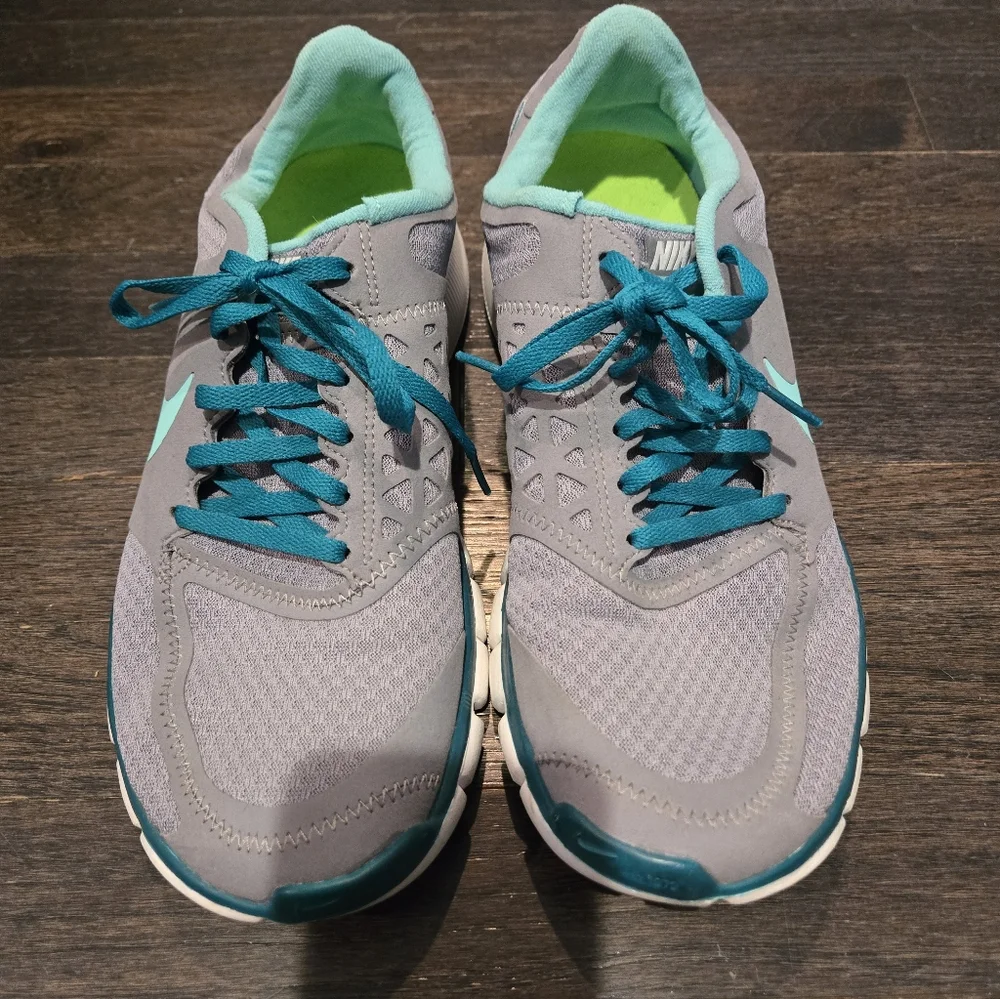 Nike Free 7.0 Athletic Shoes - Light Gray, Turquoise - Women's SZ 11 - Picture 2 of 6